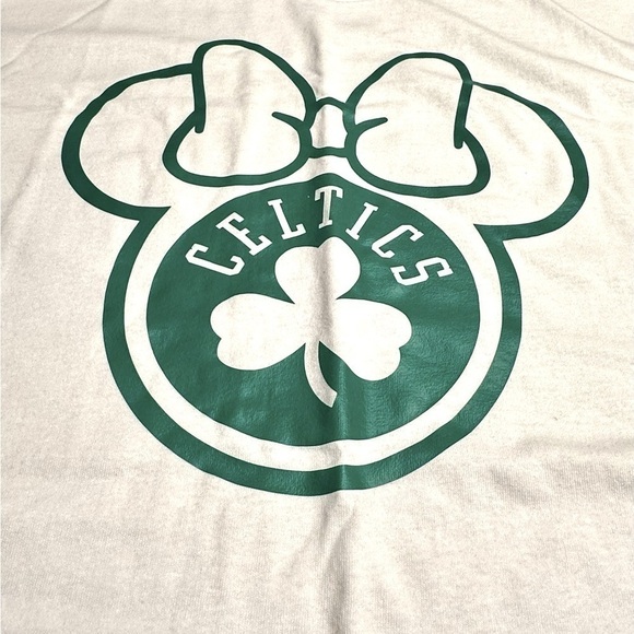 Women’s Custom Made Minnie Mouse Boston Celtics T-shirt - Size XL - NWOT - Picture 2 of 3
